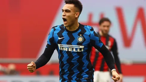 Lautaro Martínez y dos goles en el Inter durante el clásico contra Milan.
