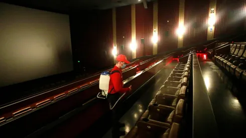 Los cines chilenos han adoptado medidas para asegurar el bienestar de los espectadores en medio de la pandemia.