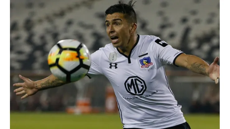 El pistolero festejó con todo el triunfo del Cacique sobre el Campanil.