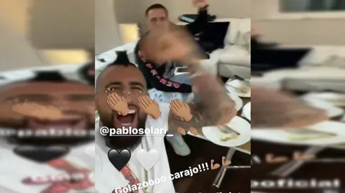 Vidal grita con el alma el gol de Solari para Colo Colo contra Universidad de Concepción.