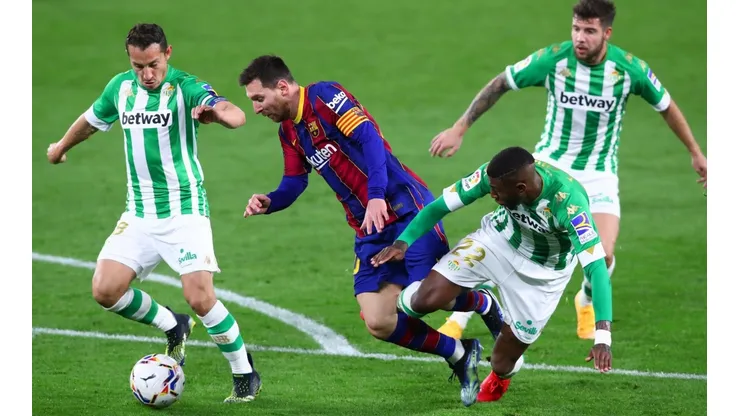 Lionel Messi ante el Betis de Manuel Pellegrini