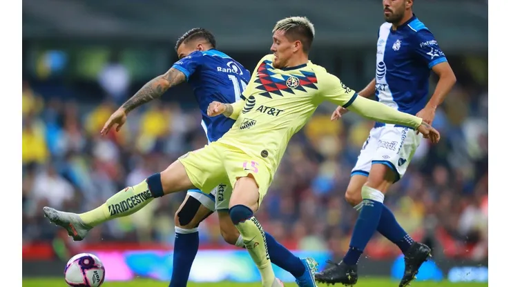 Nicolás Castillo deberá esperar lo que resta de temporada para volver.