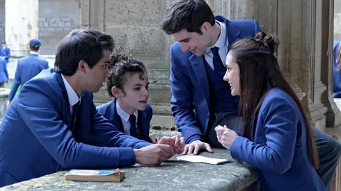 "El Internado: Las Cumbres" es un reinicio de la serie española originalmente estrenada en 2007.