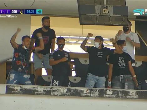 Jugadores de Colo Colo enloquecen en el palco con agónico gol del triunfo