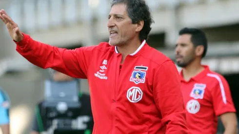 Mario Salas estuvo un año y tres meses al mando de Colo Colo, periodo en el que celebró el título de la Copa Chile