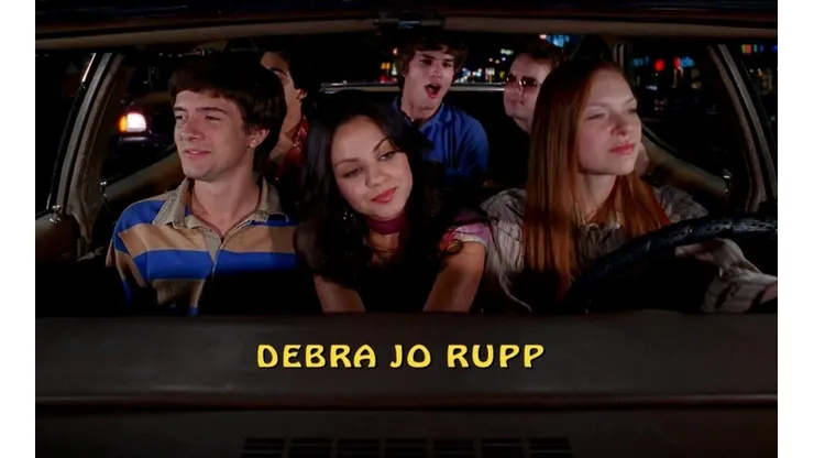 Intro de la serie dentro del auto