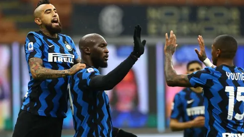 Arturo Vidal es fijo en el XI titular de Conte.