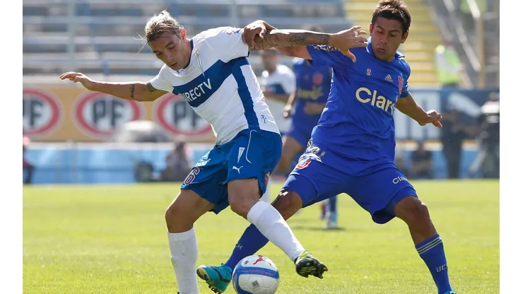 Jonathan Botinelli enfrentando a Universidad de Chile