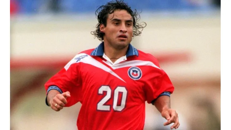 Fabián Estay con la camiseta de la selección chilena