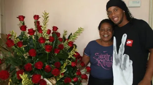 Dona Miguelina, la mamá de Ronaldinho, está internada por coronavirus.
