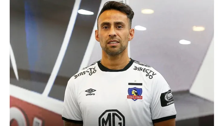 Jorge Valdivia está de regreso en Colo Colo y confía en aportar al necesitado Cacique.