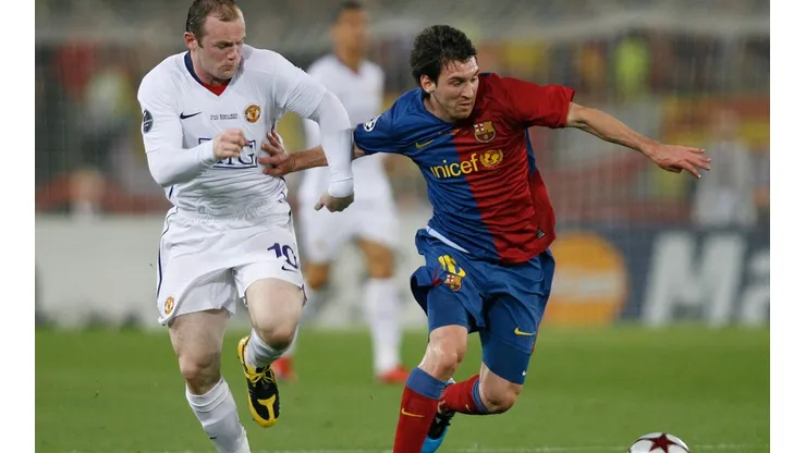 Wayne Rooney ante Lionel Messi en la final de la Champions de 2019