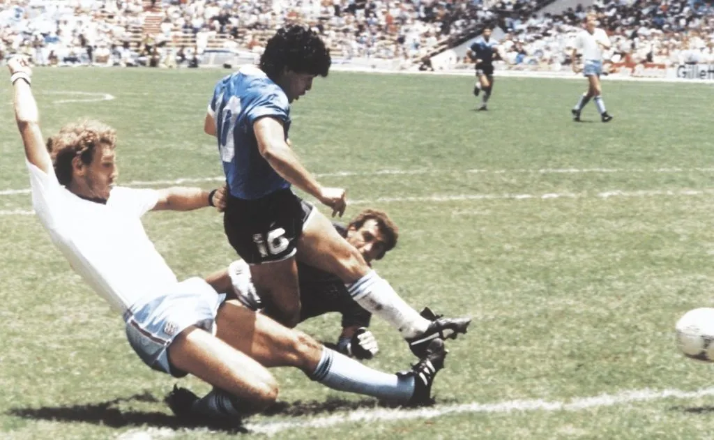 Totti destacó a Maradona como uno de los mejores de la historia.