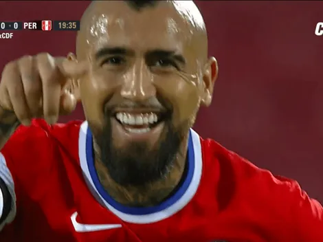 Video: Vidal abre el marcador ante Perú con un recontra golazo