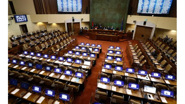 Gobierno ingresa proyecto más acotado para el retiro de las AFP