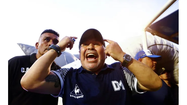 Diego Maradona será operado de urgencia
