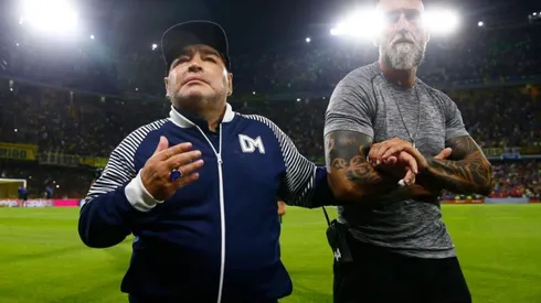 Diego Maradona fue internado en una clínica en Argentina