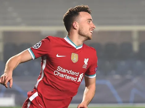 Liverpool arrasa con el Atalanta y galopa en la cima