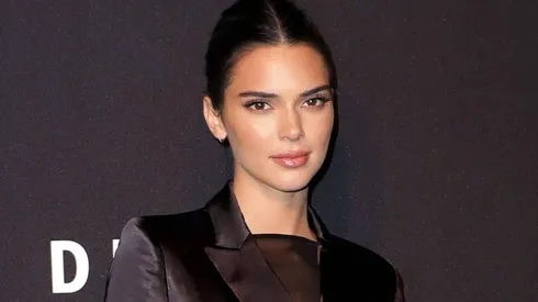 La joven modelo en su disfraz hizo un llamado a votar a los estadounidenses en las elecciones presidenciales.