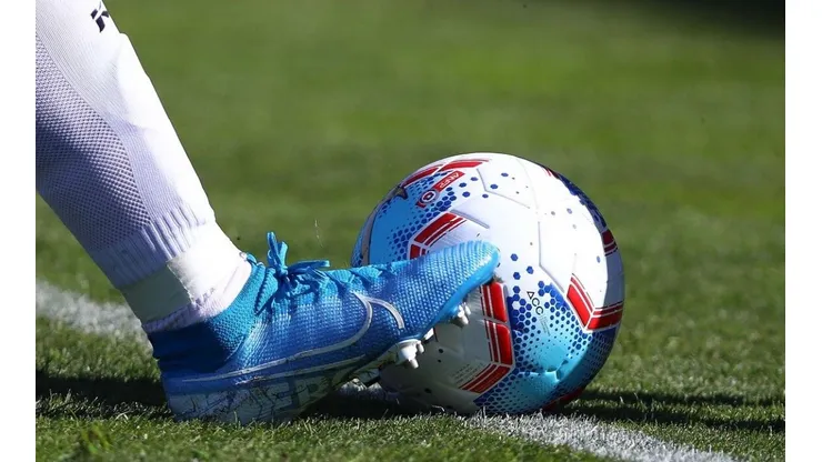 La pelota rodará hasta enero