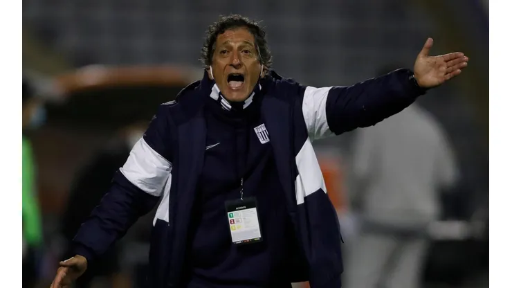Mario Salas no sigue en Alianza Lima