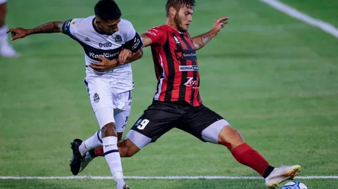 Gimnasia goleó a Patronato