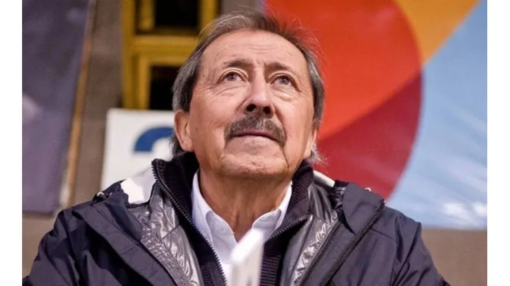 Leonardo Véliz expresó su preocupación por el presente de Colo Colo al borde de la zona de descenso