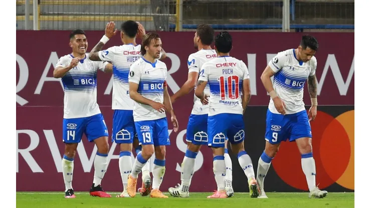 Universidad Católica quiere recuperar terreno perdido en el Campeonato Nacional, y ahora reciben a Deportes La Serena.