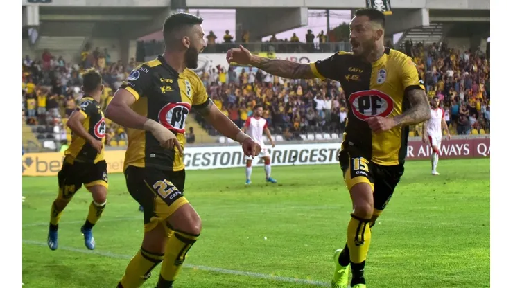 Coquimbo Unido recibe a Estudiantes de Mérida en la ida de la segunda fase de la Copa Sudamericana.