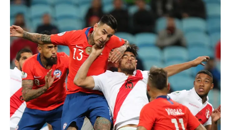 Chile ante Perú en la última Copa América