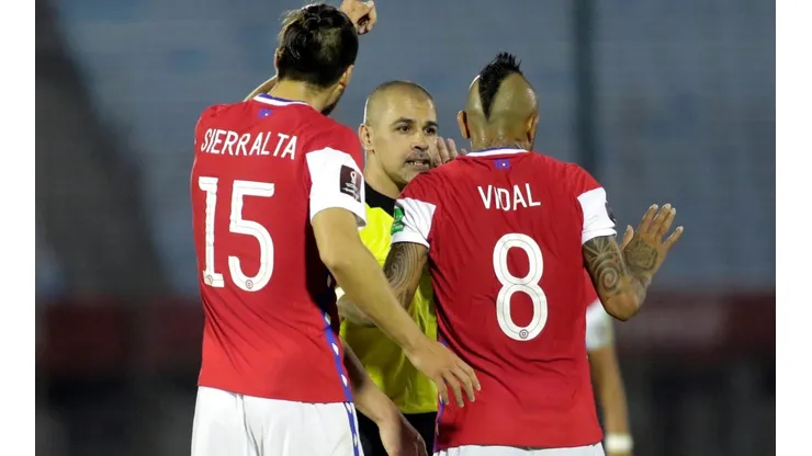 Éber Aquino, el árbitro del amargo Uruguay-Chile en eliminatorias.