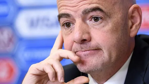 Gianni Infantino fue aislado y se encuentra con molestias leves según informa la FIFA