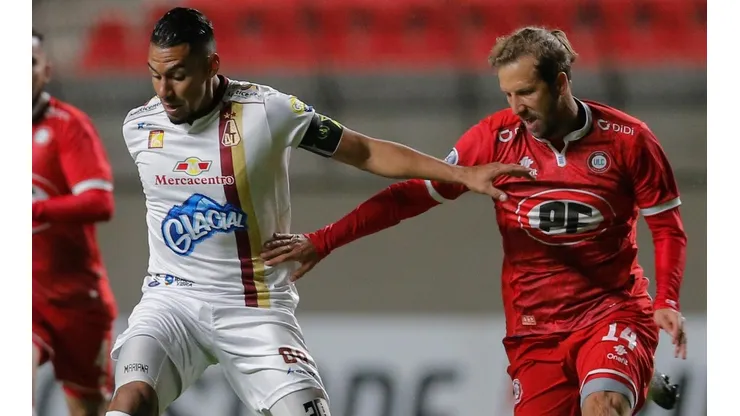 Unión La Calera empató sin goles con Deportes Tolima.