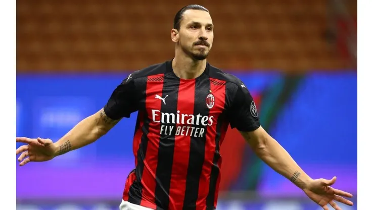 Zlatan anotó un doblete y se transformó en el goleador de la Serie A