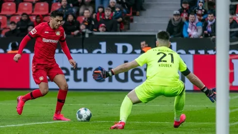 El Bayer sin Aránguiz se planta frente al Augsburgo