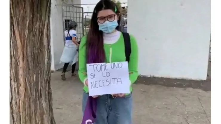 La adolescente hizo un llamado a su pares jóvenes a ser partícipes de este proceso constituyente.