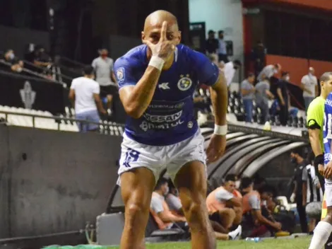 Sol de América avisa a la UC: vence a Libertad y es puntero