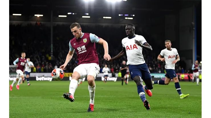 El Tottenham visita el Estadio Turf Moor.