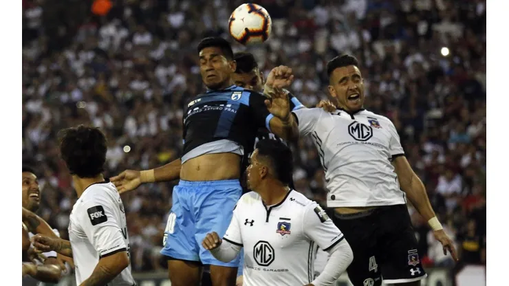 Colo Colo frente a Deportes Iquique en el Estadio Monumental