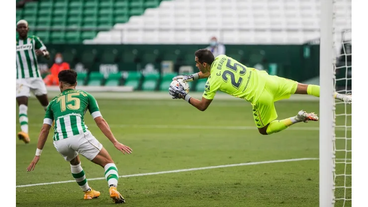 Claudio Bravo su lució ante Atético Madrid