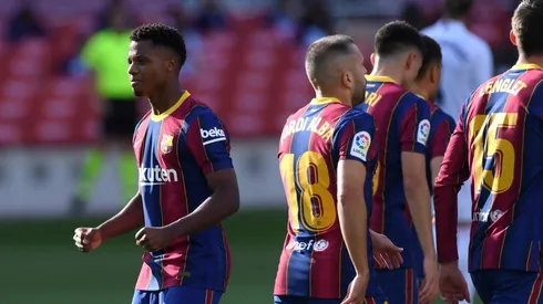 Ansu Fati festeja su gol en el clásico