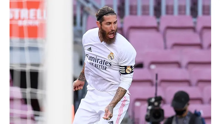 Sergio Ramos festeja su gol de penal