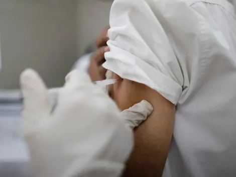 Muere voluntario de vacuna contra el coronavirus