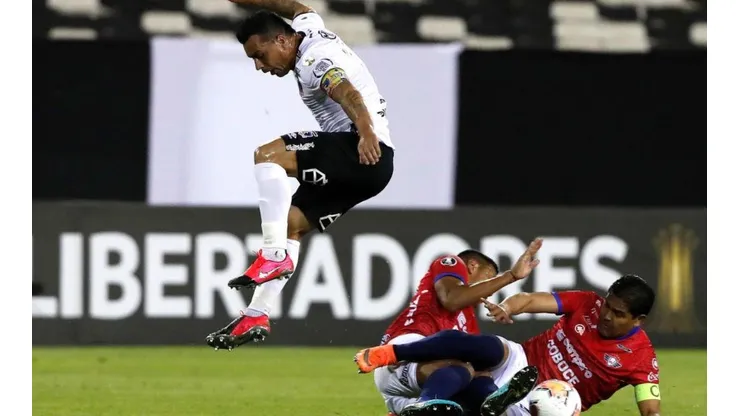 Paredes lamentó la eliminación y el momento de Colo Colo