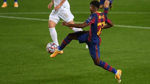 Ansu Fati definió con clase en la Champions