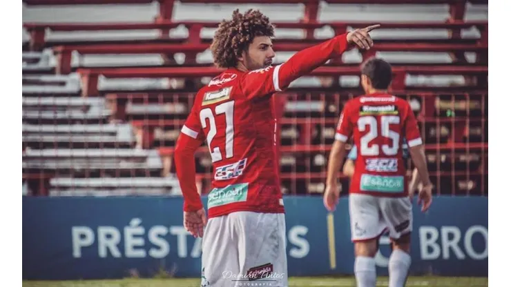 El zaguero también es vinculado con Peñarol.