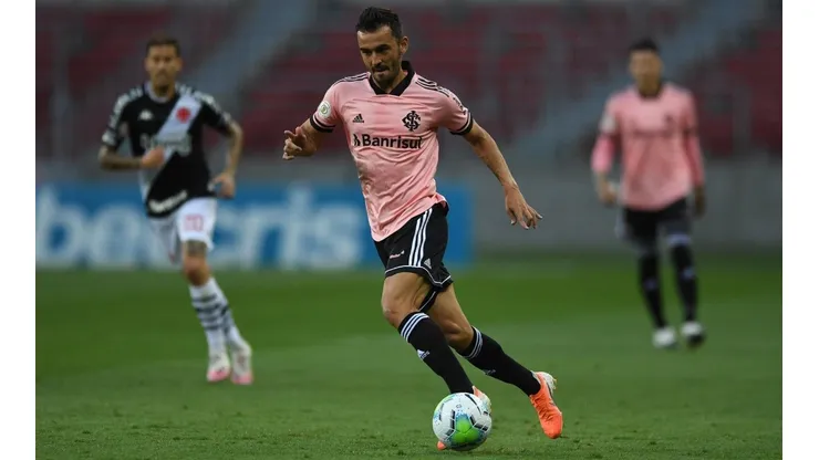 Inter y Thiago Galhardo llegan en llamas a enfrentar a la UC