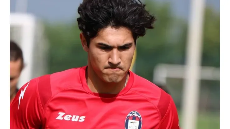 Luis Rojas está considerado en Crotone para el partido ante Juventus
