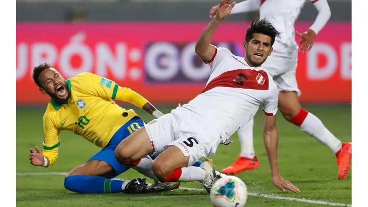 Carlos Zambrano se fue contra Neymar