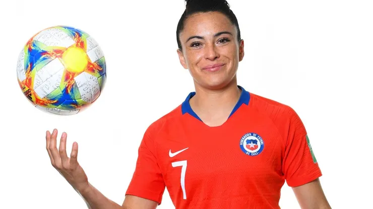 La crack chilena quiere seguir dando alegrías en el fútbol.
